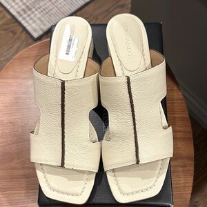 Bernardo Cream Leather Slide Mules with Contrast Stitch